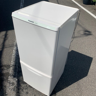 🚛設置／税込／配送込み🔰当日配送‼️美品🎖Panasonic  冷蔵庫 138L 🏅清掃済み 🏅大阪　兵庫　京都　奈良　和歌山⭕️洗濯機　も出品✨の画像