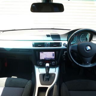 検査4年10月320i Mスポーツパッケージ 社外19インチ/ビルシュタイン車高調/SDナビ/Bluetoothオーディオ/地デジ/点検記録簿/改造車/HID/ETCの画像