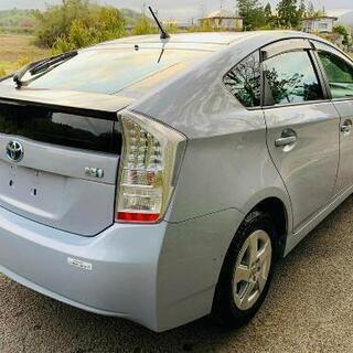 トヨタ
プリウス ハイブリッドの画像