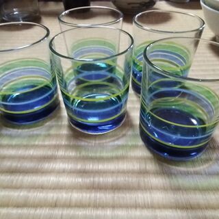 涼しげなグラス