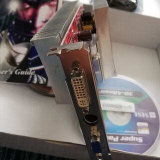 中古　FX5600ビデオカードの画像