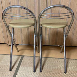 お洒落なチェアー　二脚の画像