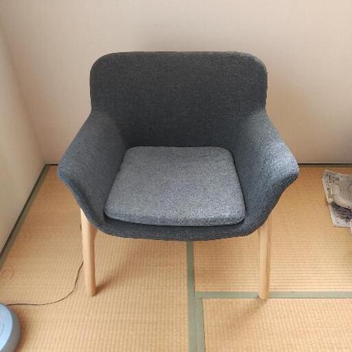 【決まりました】ＩＫＥＡ　一人用チェア
