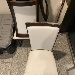 ダイニングチェア　ニトリ