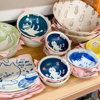 【鳳商店街】女性向け古着　1枚300円、2枚で500円！　販売中！ - 地元のお店