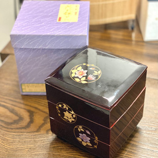 溜塗りのミニ重箱