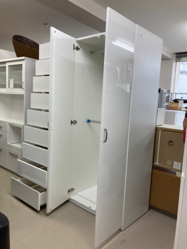 取引場所　南観音　K 2106-188 鏡付きワードロープ　洋服ダンス　ニトリ  9段　衣類収納家具　ホワイト