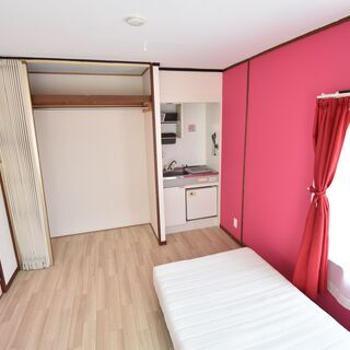 新宿まで30分！個室内にミニキッチン(1H1口コンロ）ミニ冷蔵庫付！エアコン付！女性専用シェアハウス！ - 川崎市