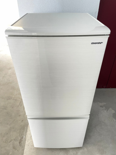 送料・設置込み 137L 2019年 SHARP