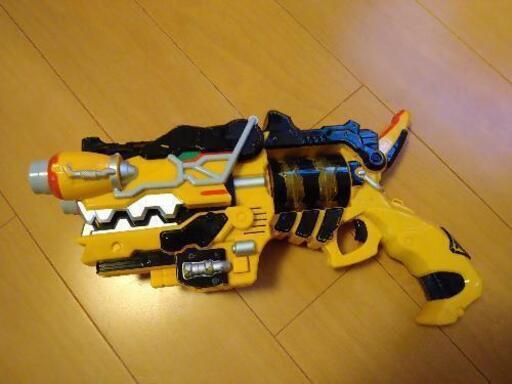 キョウリュウジャー