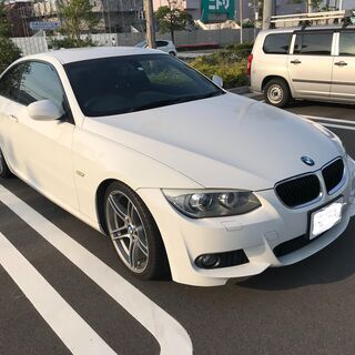 BMW　320iクーペ　後期6速MT　E92 LCI　