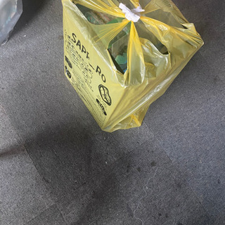 水槽と虫かご
