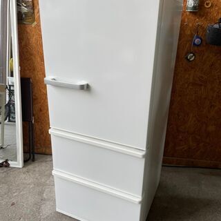K1101　アクア　冷蔵庫　272L　2018年