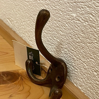 定価2994円　壁掛けフック 3ヶの画像