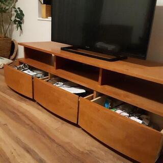 テレビボード　テレビ台　150cm　カリモクの画像
