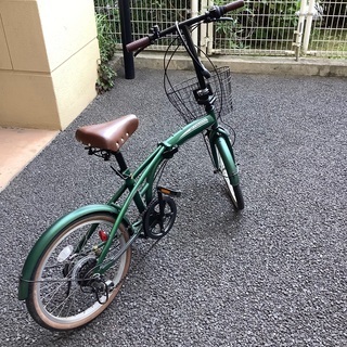 20インチ　昨年3月頃購入　折り畳み　自転車