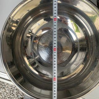 寸胴とボールの画像