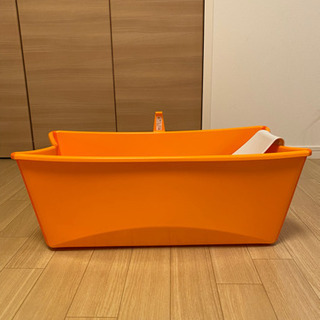 美品！STOKKE フレキシバス&ニューボーンサポートセット　沐浴 折りたたみ式ベビーバスの画像