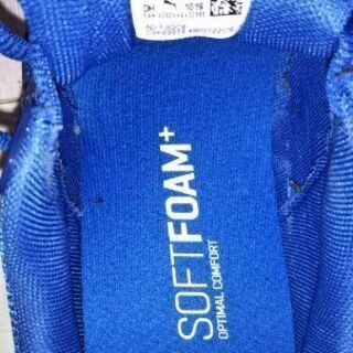 プーマランニングシューズの画像