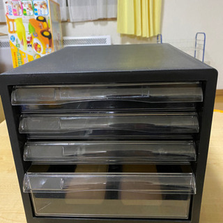 4段収納キャビネット