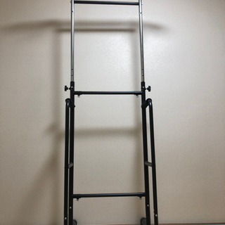 お値下げ中‼️懸垂機 ぶら下がり健康器具