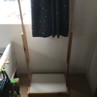 子ども用　洋服掛け