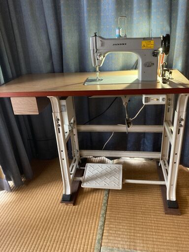 ジャノメ職業用ミシン
