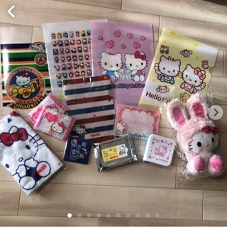 ハローキティグッズ まとめ売りの画像