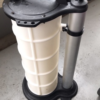 【本日限定出品‼️】車 オイルチェンジャータンク容量9Lの画像