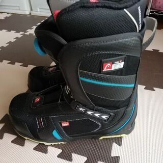 スノーボード、ブーツの画像