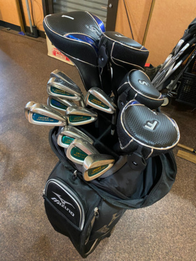 ゴルフクラブ とキャディバック✨