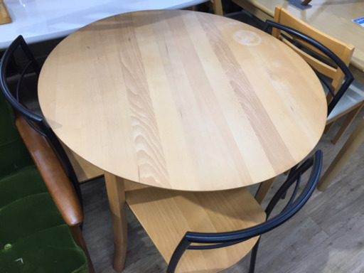 ダイニング４点セットです！！【トレファク東大阪店】