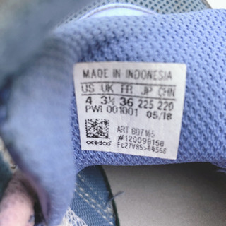 adidas アディダス  運動靴　スニーカー　ユーズド   22.5cm  22.0cm 　子供　小学校の画像