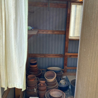 中古　植木鉢　無料で差し上げます