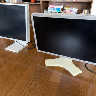 液晶モニター2台 24インチ、21インチ