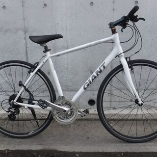 GIANTのクロスバイク エスケープ R3 中古自転車 344