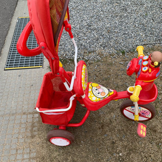 アンパマン三輪車 の画像