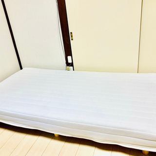 【決まりました】シングルベット　脚付き　