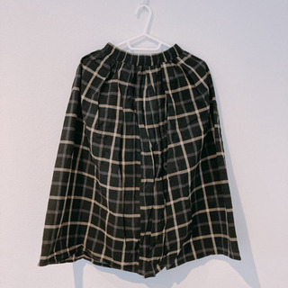【中古】黒チェックスカート