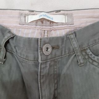 ユニクロ　パンツの画像