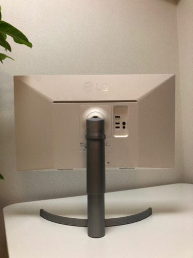 LG 4Kモニター 27UL650-W