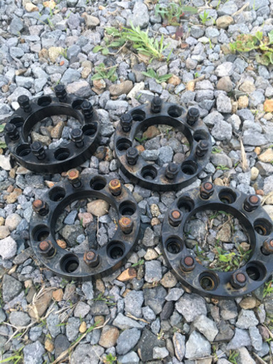 ワイトレ30mm 139.７　６穴