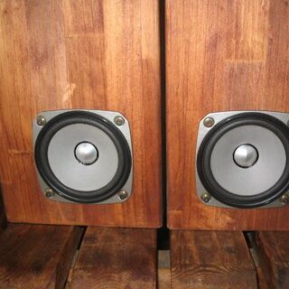 FF125WK　バスレフ　通常とは違う味わいがあります。ユニットはありません。ワトコオイル　チェリーの画像