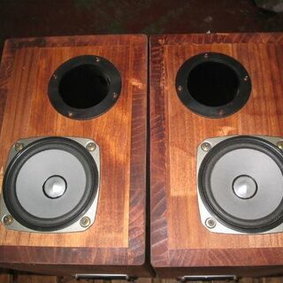 FF125WK　バスレフ　通常とは違う味わいがあります。ユニットはありません。ワトコオイル　チェリーの画像