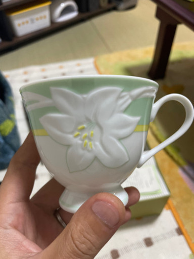 未使用品イヴサンローランのコーヒーカップ