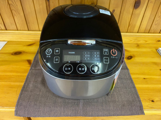 I300 ニトリ　5.5合炊き炊飯ジャー　2019年式