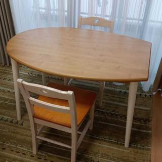 ナフコツーワンスタイル□ダイニングテーブル+椅子2脚セットで