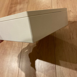 【差し上げます】鏡付きコスメボックスの画像