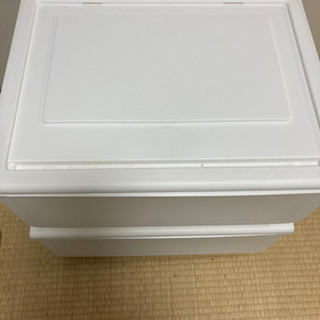 収納ケース２つの画像