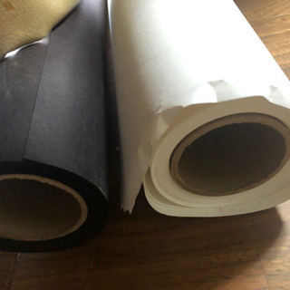 白ホリと黒ホリ　白と黒の撮影背景紙　幅2.7m 2本セットの画像